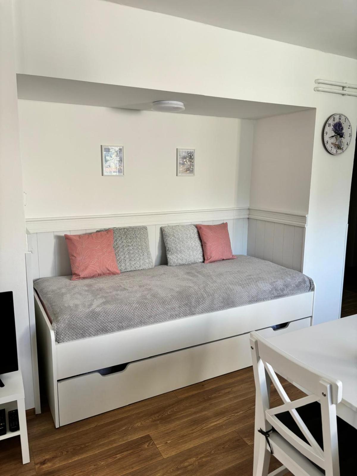 Apartman Vendy Karlovy Vary Luaran gambar